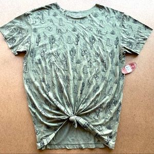 AMERICAN HWY COWGIRL FRONT KNOT OLIVE TEE XL NWT🏷